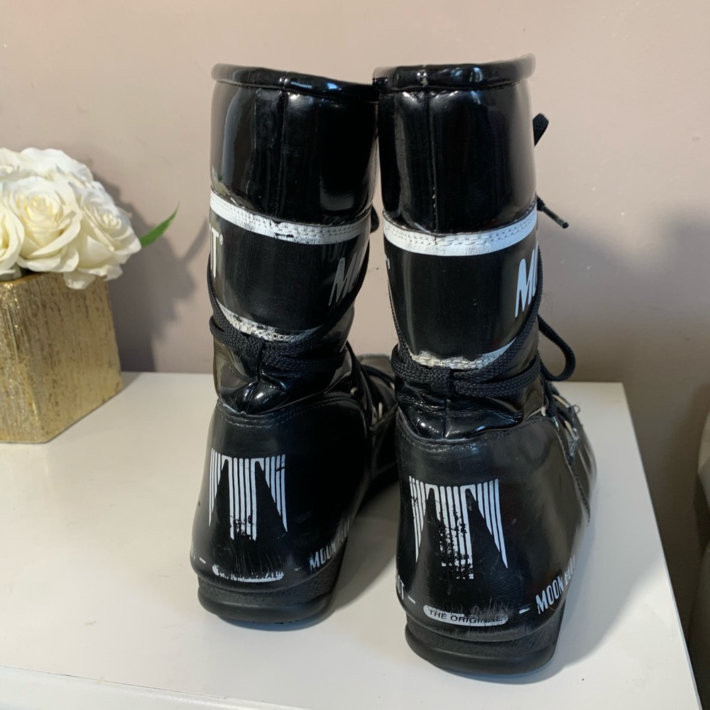 SOLD TECNICA THE ORIGINAL MOON BOOTS Patent - Picture 4 of 10